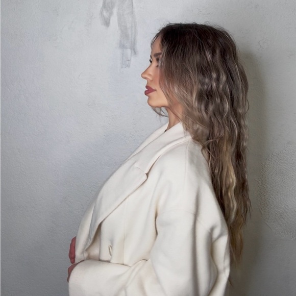 Zara Women's Ivory Double-Breasted Trench Coat - Picture 11 of 12